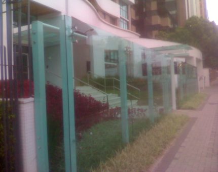 Muro de vidro – Curitiba